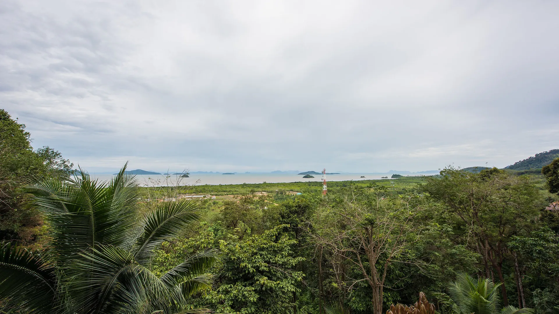 Lanta Smile Resort @Long Beach Ko Lanta Thailand